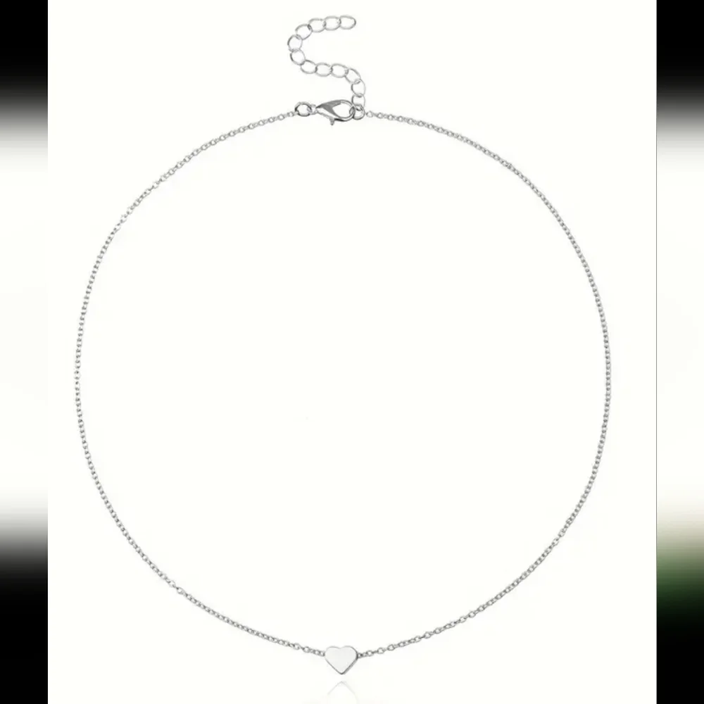 MINIMALIST HEART NECKLACE ZINC ALLOY